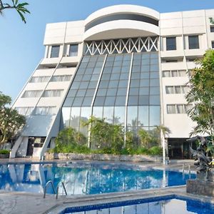 Lux Tychi Hotel Malang